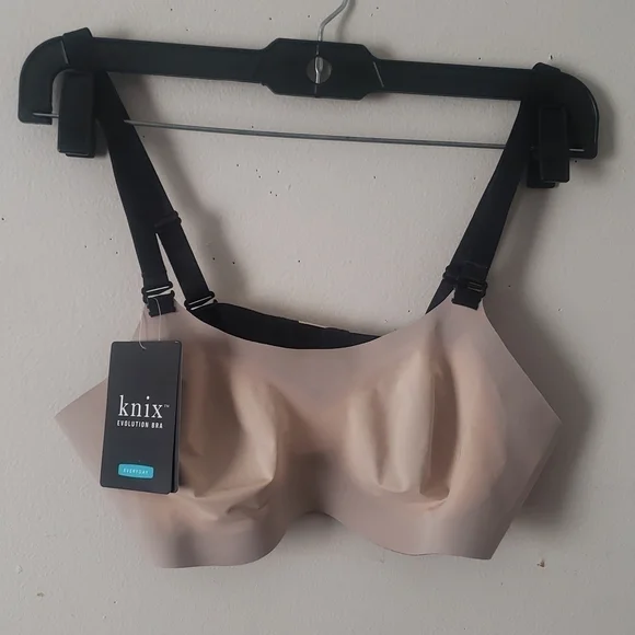 Knix Evolution Bra - Picture 14 of 15